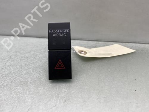 warning-switch-skoda-octavia-iii-combi-5e5-5e6-2012-2013-2014-2015-2016-2017-2018-2019-2020-26708686 main image