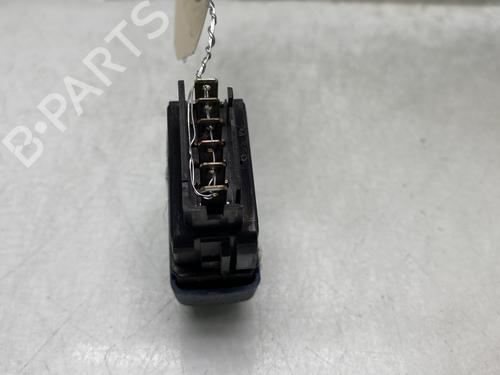 Used Right front window switch Right front window switch RENAULT TWINGO I (C06_) 1.2 (C063, C064) (55 hp) 29841361 29841361