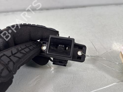 Bagklap lås RENAULT CLIO II (BB_, CB_) 1.2 16V (BB05, BB0W, BB11, BB27, BB2T, BB2U, BB2V, CB05,... (75 hp) 33115637