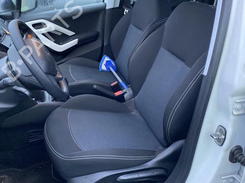 Left front window switch PEUGEOT 208 I (CA_, CC_) 1.2 PureTech 82 | BP36439342I27 - Image 15