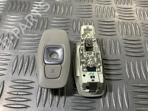 Used Interior roof light RENAULT MEGANE IV Hatchback (B9A/M/N_) 1.2 TCe 130 (B9MR) (130 hp) 22916327