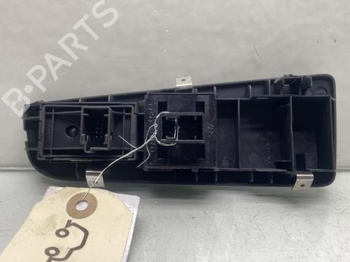 Used Left front window switch Left front window switch RENAULT CLIO III (BR0/1, CR0/1) [2005-2014] 19968103 19968103