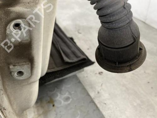Used Right front door Right front door 21962811 21962811