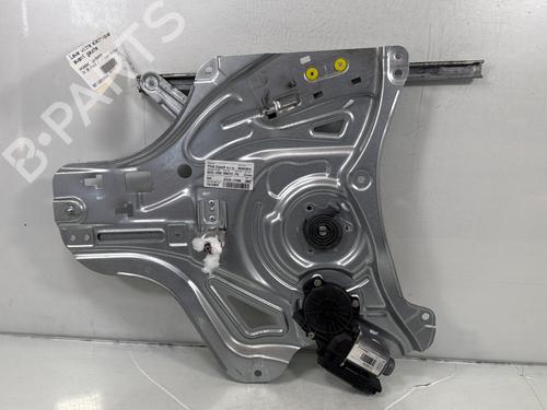 Elevalunas delantero izquierdo HYUNDAI ix35 (LM, EL, ELH) 1.7 CRDi (116 hp) 32855376