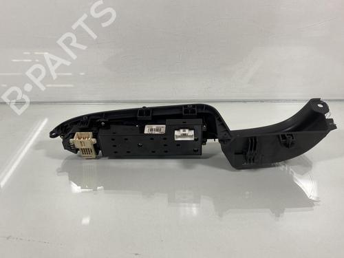 Left front window switch HYUNDAI i30 Estate (FD) 1.6 CRDi | BP19974230I27 