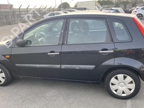 Brugte FORD FIESTA V (JH_, JD_)    4556132