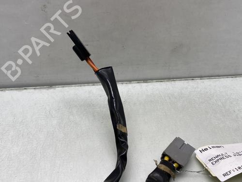 Used Ignition barrel Ignition barrel RENAULT RAPID Box Body/MPV (F40_, G40_) 1.1 (46 hp) 24428327 24428327