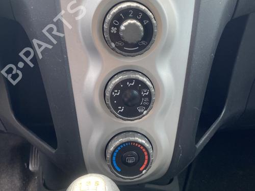 Left front window switch TOYOTA YARIS (_P9_) 1.4 D-4D (NLP90_, NLP90R) | BP29141764I27  - Image 33