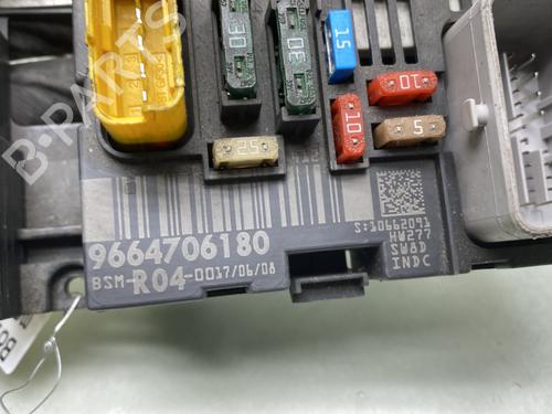 Fuse box PEUGEOT 308 I (4A_, 4C_) 1.6 HDi | BP23193467E1 