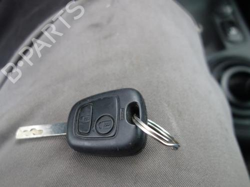 Front right lock CITROËN C2 (JM_)  | BP20028982C97 