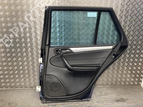 Used Right rear door Right rear door 21955880 21955880