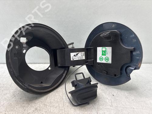 fuel-flap-renault-clio-iv-bh_-2012-2013-2014-2015-2016-2017-2018-2019-2020-2021-36852869 main image