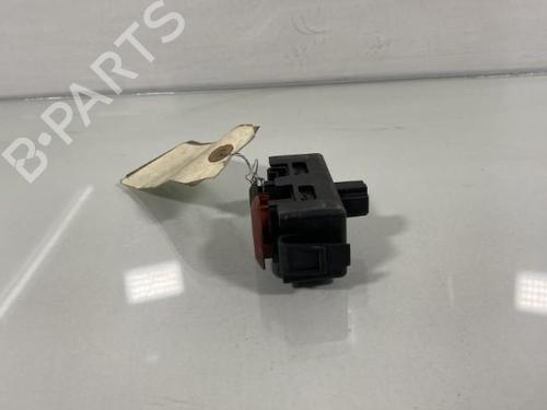 Used Warning switch Warning switch RENAULT CLIO III Hatchback Van (SB_, SR_) [2005-2026] 19985908 19985908