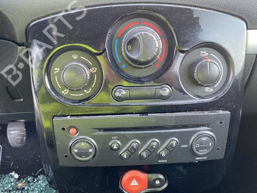 Front windshield wiper arm RENAULT CLIO III (BR0/1, CR0/1) 1.2 16V (BR02, BR0J, BR11, CR02, CR0J, CR11) | BP30082709C143 