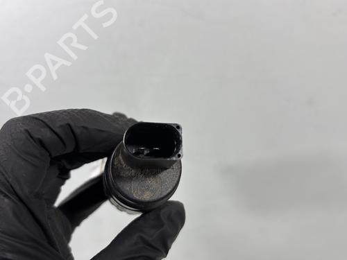 washer-pump-vw-touran-5t1-2015-30520013 main image