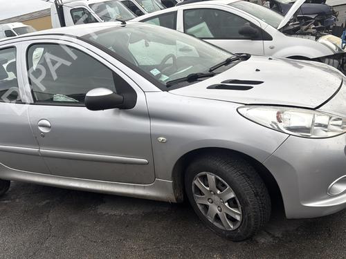 Right headlight PEUGEOT 206+ (2L_, 2M_) 1.4 HDi eco 70 | BP33659268C29 - Image 26