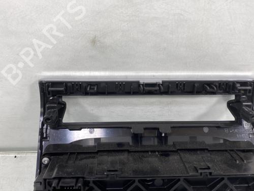 Used Climate control Climate control RENAULT CLIO V (B7_) 1.6 E-TECH 140 (B7MU) (140 hp) 30307193 30307193