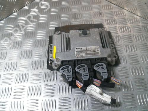 Used Engine control unit (ECU) Engine control unit (ECU) PEUGEOT 308 I (4A_, 4C_) 1.6 HDi (90 hp) 19996419 19996419