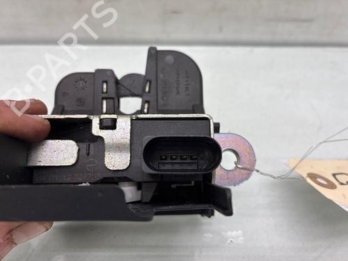 Serratura portellone posteriore Serratura portellone posteriore VW POLO V (6R1, 6C1) 1.6 TDI (90 hp) 36306909 36306909