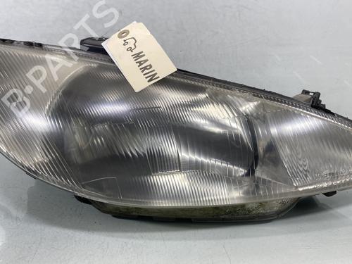 Højre forlygte PEUGEOT 206 Hatchback (2A/C) 1.4 i (75 hp) 28163375