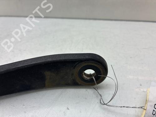 Used Front windshield wiper arm Front windshield wiper arm 39090873 39090873
