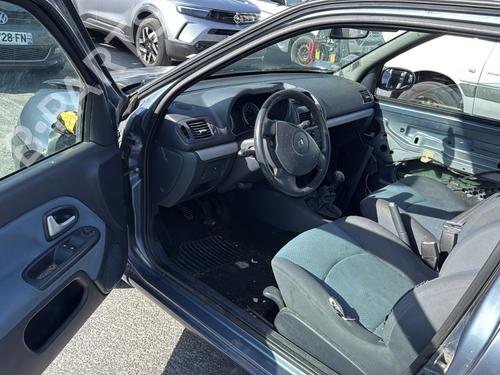 Left front window switch RENAULT CLIO II (BB_, CB_) 1.5 dCi (B/CB07) | BP28282069I27 