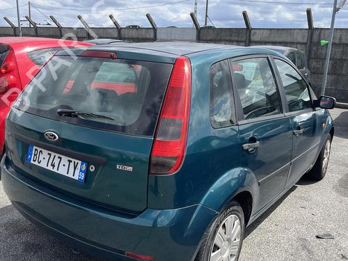 Right taillight FORD FIESTA V (JH_, JD_) 1.4 TDCi | BP25758833C35 