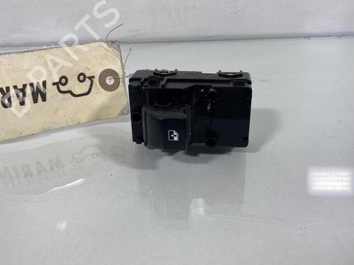 Used Right front window switch Right front window switch KIA PROCEED (CD) 1.6 CRDi 136 (136 hp) 19974706 19974706