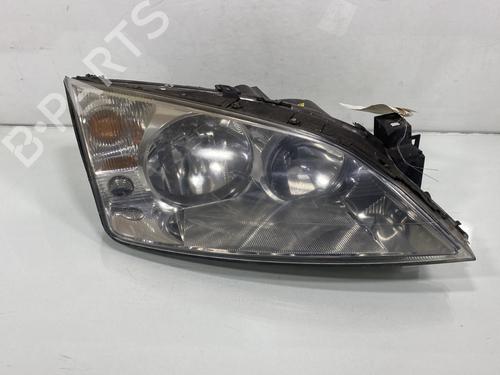 Used Right headlight FORD MONDEO III (B5Y) [2000-2007]  21954364
