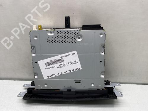 Radio RENAULT LATITUDE (L70_) 2.0 dCi 150 (L70H) | BP30935451E6 