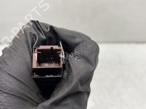 Used Warning switch Warning switch PEUGEOT 206+ (2L_, 2M_) 1.4 HDi eco 70 (68 hp) 20849106 20849106
