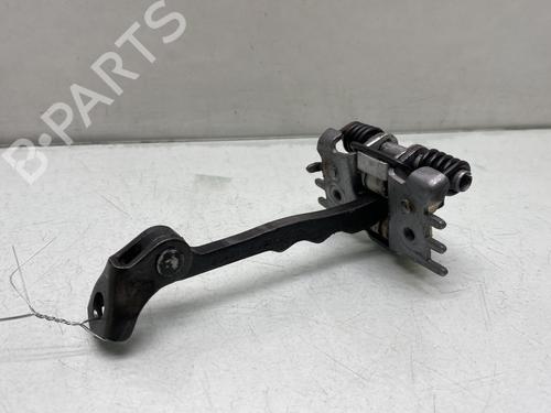 Dørhængsel/Dørbegrænser RENAULT LAGUNA III (BT0/1) 1.5 dCi (BT00, BT0A, BT0T, BT1J) (110 hp) 32062669