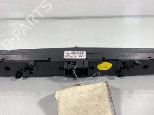 Used Warning switch Warning switch OPEL ZAFIRA / ZAFIRA FAMILY B (A05) 1.7 CDTI (M75) (125 hp) 20009759 20009759