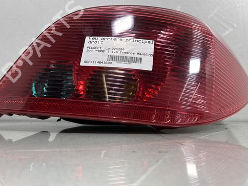 right-taillight-peugeot-307-3ac-2000-2001-2002-2003-2004-2005-2006-2007-2008-2009-2010-2011-2012-32389275 main image