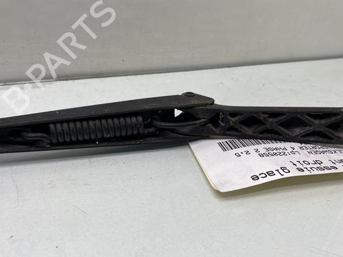 Used Front windshield wiper arm Front windshield wiper arm 31160236 31160236