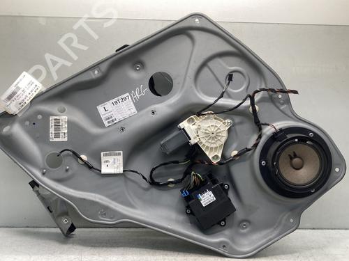 Used Rear left window mechanism Rear left window mechanism MERCEDES-BENZ B-CLASS Sports Tourer (W245) B 180 CDI (245.207) (109 hp) 33484934 33484934