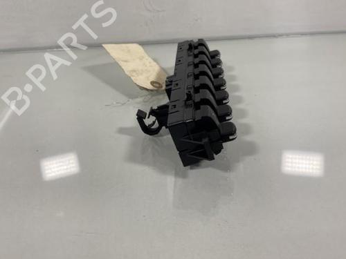 Used Warning switch Warning switch PEUGEOT 3008 I MPV (0U_) 1.6 HDi (112 hp) 19975738 19975738