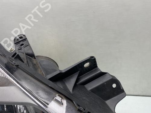 Right headlight RENAULT CLIO III (BR0/1, CR0/1) 1.5 dCi (C/BR0G, C/BR1G) | BP30181064C29