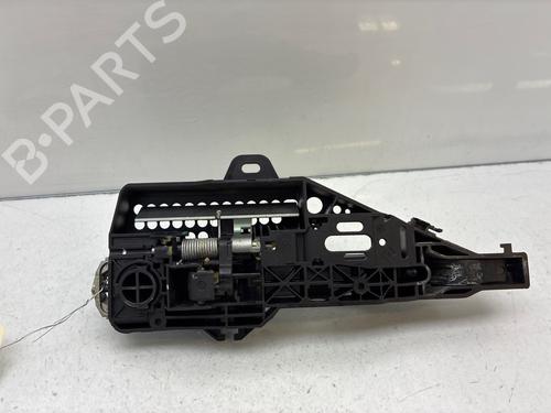 Used Front right exterior door handle Front right exterior door handle 37465526 37465526