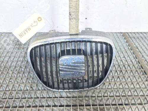 grille-seat-ibiza-iii-6l1-2002-2003-2004-2005-2006-2007-2008-2009-27685491 main image