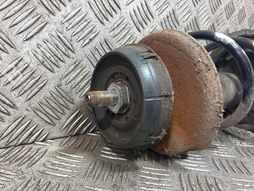 left-front-shock-absorber-renault-twingo-ii-cn0_-2007-37863537 main image