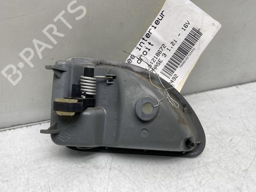 Used Front right interior door handle Front right interior door handle RENAULT TWINGO I (C06_) 1.2 16V (C06C, C06D, C06K) (75 hp) 25123460 25123460