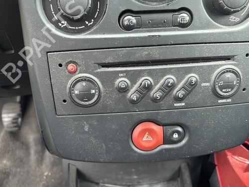 Clutch pedal RENAULT CLIO III (BR0/1, CR0/1) 1.2 16V (BR0P, CR0P) | BP28282206I13 