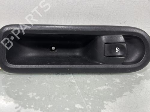 Used Right front window switch Right front window switch RENAULT CLIO III (BR0/1, CR0/1) 1.2 16V Hi-Flex (BR1U, CR1U) (75 hp) 30791649 30791649