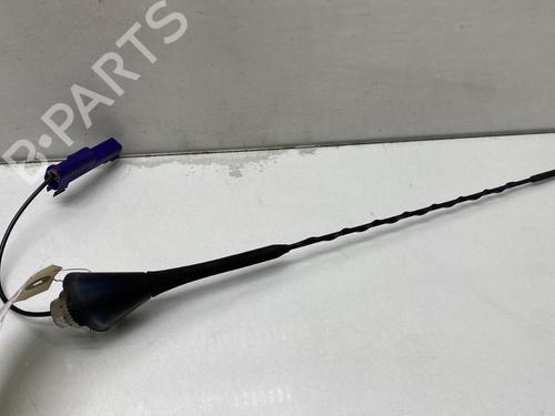 Antenne/Halterung für OPEL CORSA D (S07) 1.2 LPG (L08, L68) (80 hp) 31281585