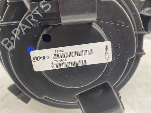 Used Heater blower motor Heater blower motor RENAULT MEGANE IV Hatchback (B9A/M/N_) 1.6 dCi 130 (B9A4) (130 hp) 19953246 19953246