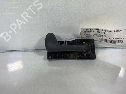 Used Front right interior door handle FIAT PUNTO (176_) [1993-1999]  20005857