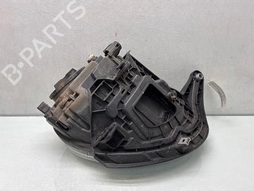 Venstre forlygte Venstre forlygte 38914939 38914939
