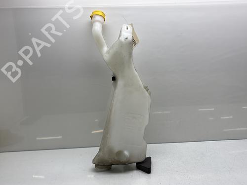 Used Windscreen washer tank Windscreen washer tank RENAULT MEGANE IV Hatchback (B9A/M/N_) 1.2 TCe 130 (B9MR) (130 hp) 32168630 32168630