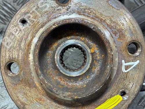 Used Right front steering knuckle Right front steering knuckle PEUGEOT 208 I (CA_, CC_) 1.2 THP 110 (110 hp) 39573197 39573197